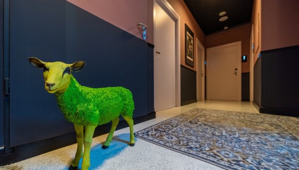 Tapety Muraspec w Sleep Well Boutique Hotel